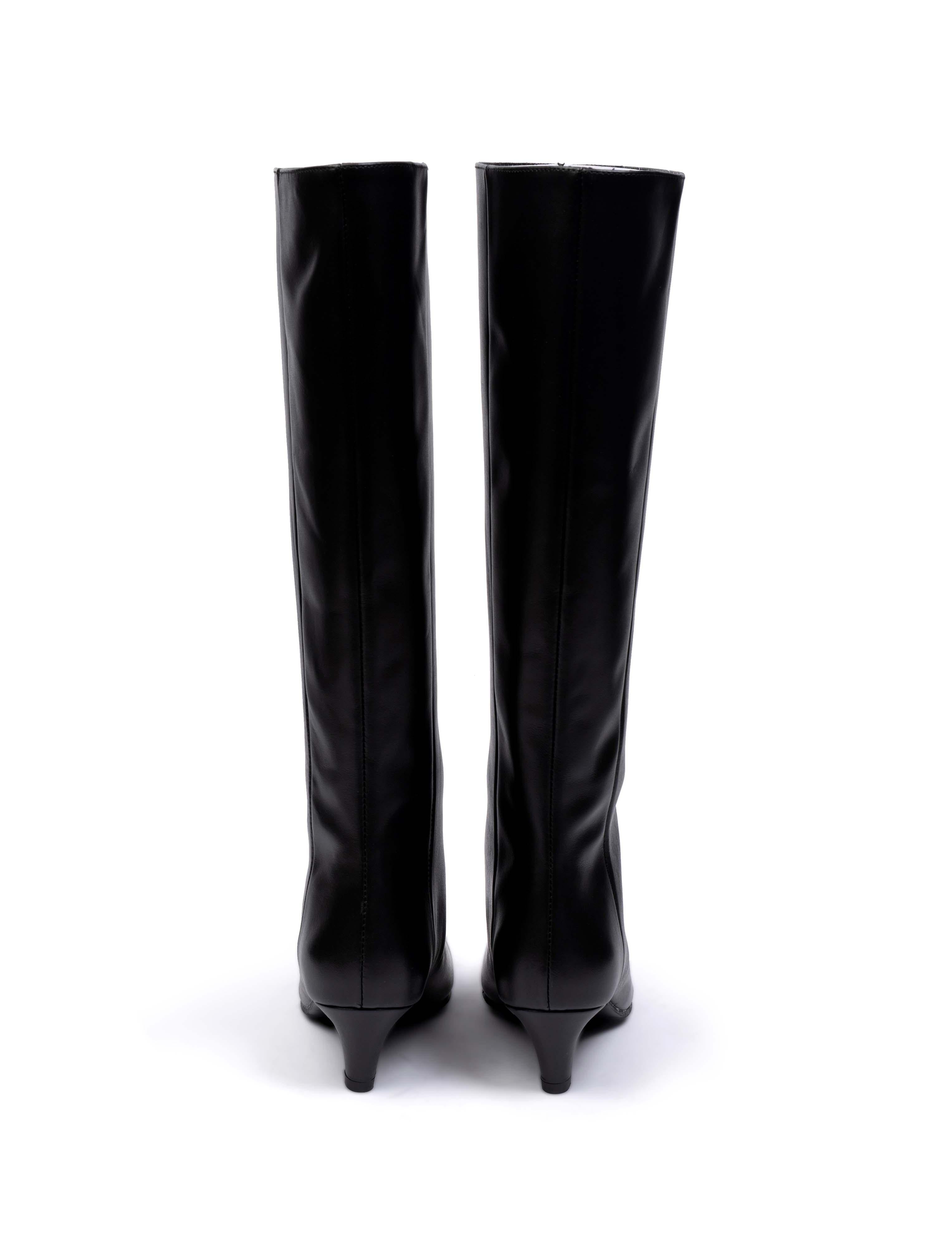 Stivale in pelle nero R2916 NERO BIANCA DI