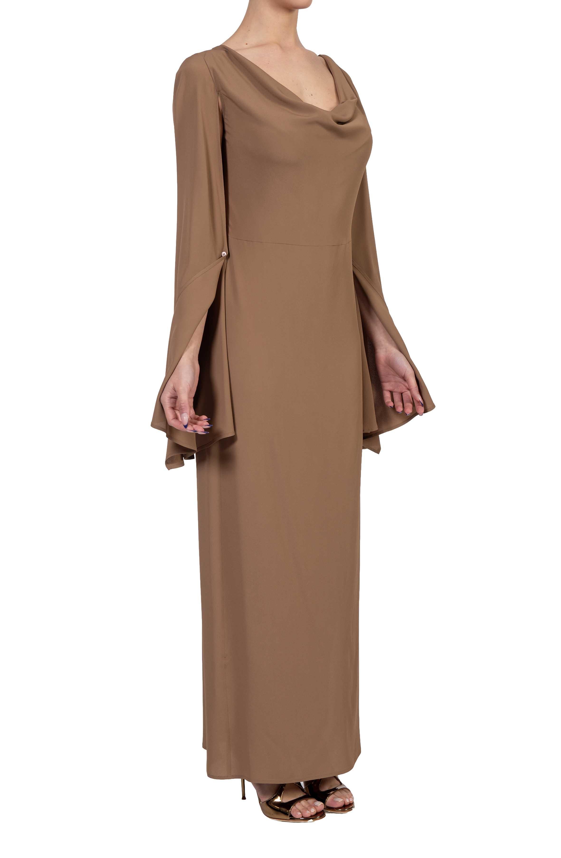 Abito lungo con collo drappeggiato. 41204 NOCCIOLA FEDERICA TOSI