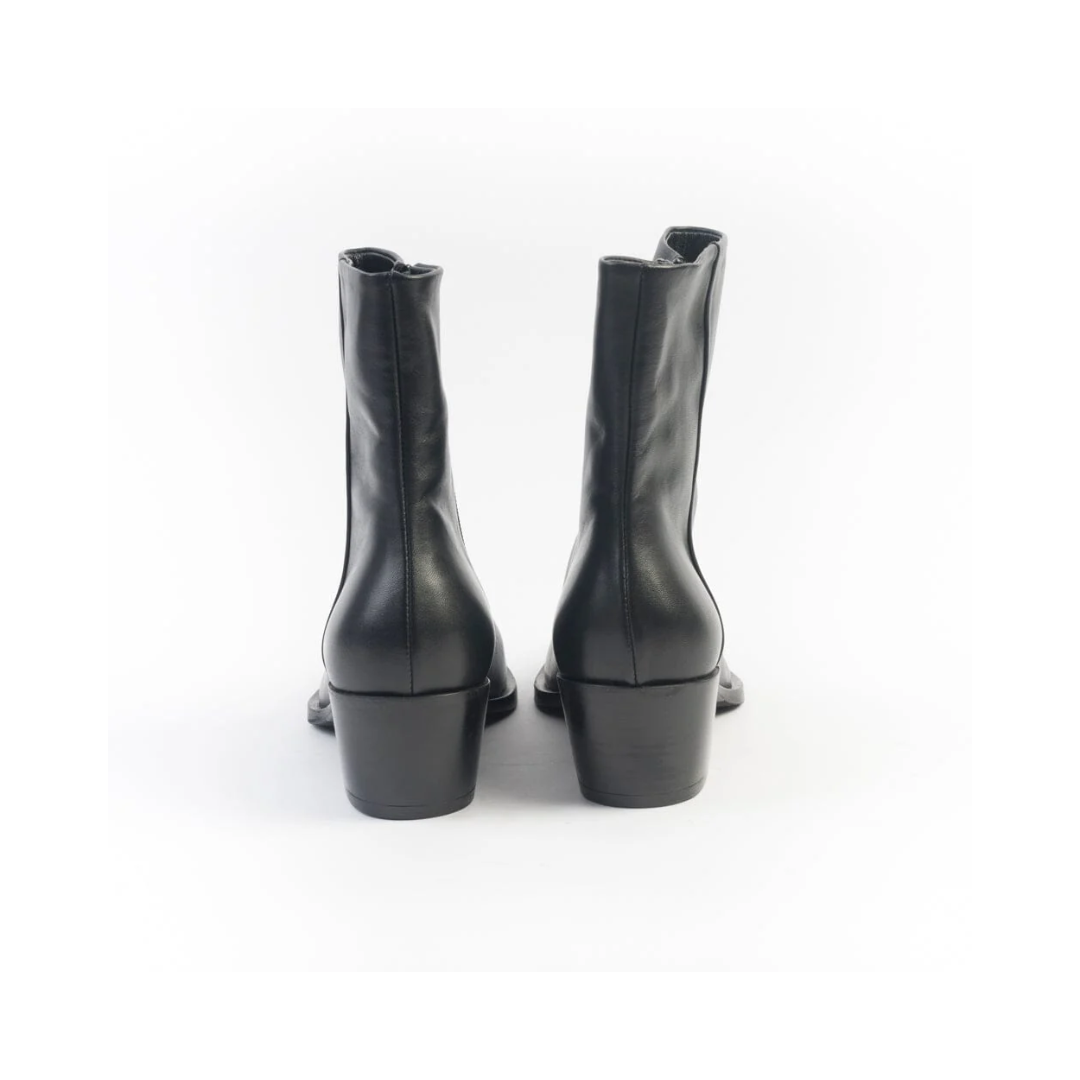 Tronchetto nero A5801 N STRATEGIA