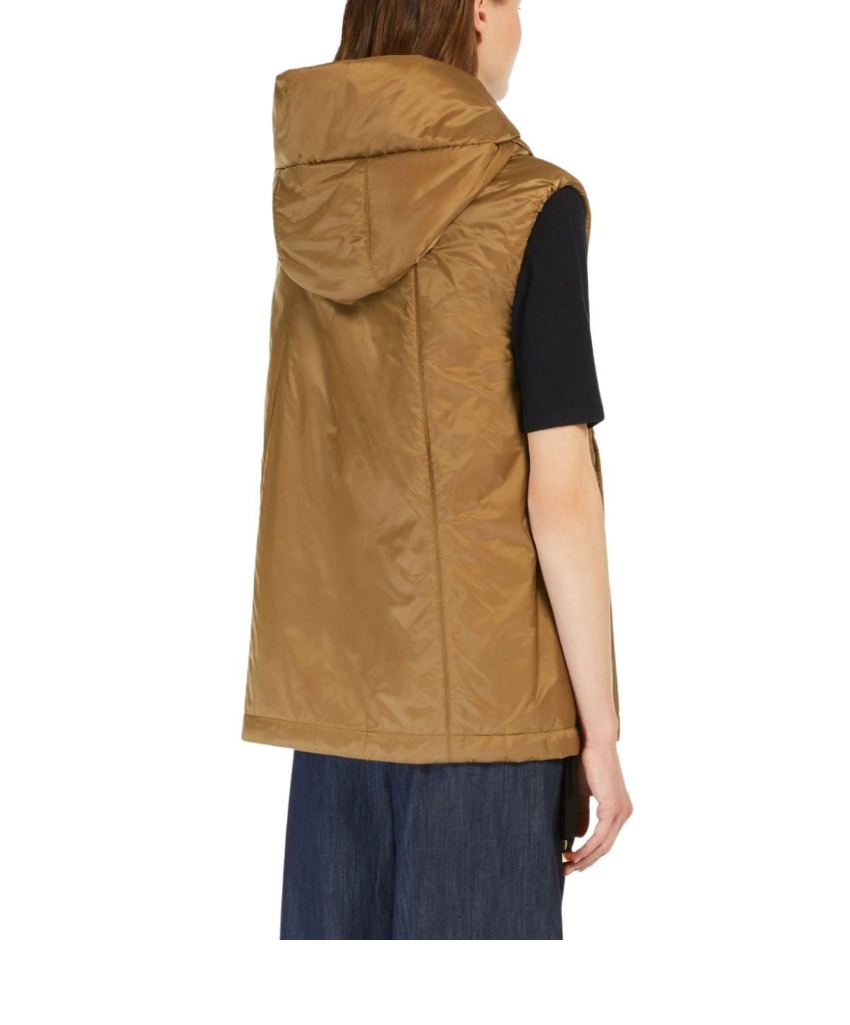 Gilet imbottito con cappuccio in tela antigoccia cammello Greengo GREENGO 051 CAMMELLO MAX MARA THE CUBE