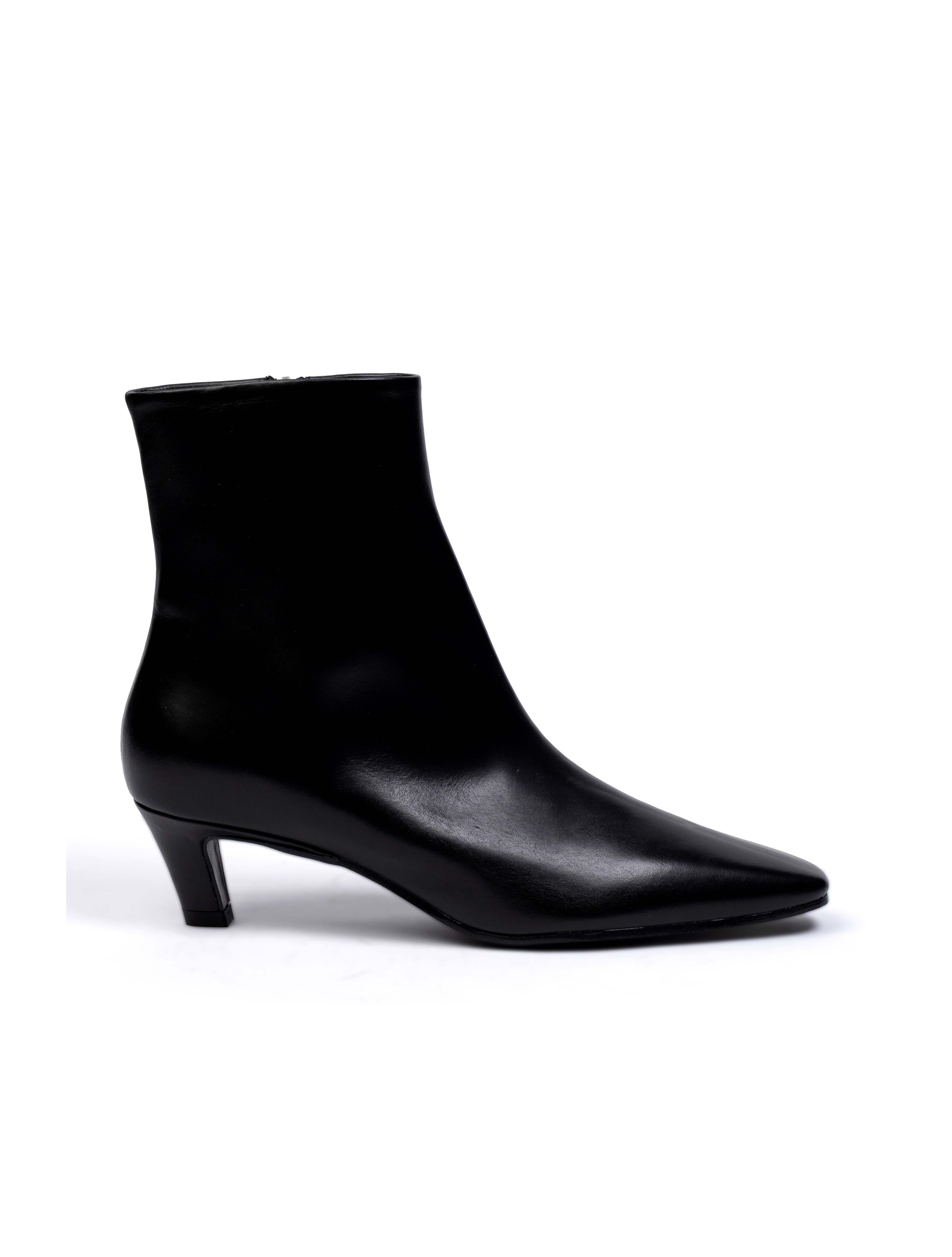 Tronchetto in pelle nera R2911 N BIANCA DI