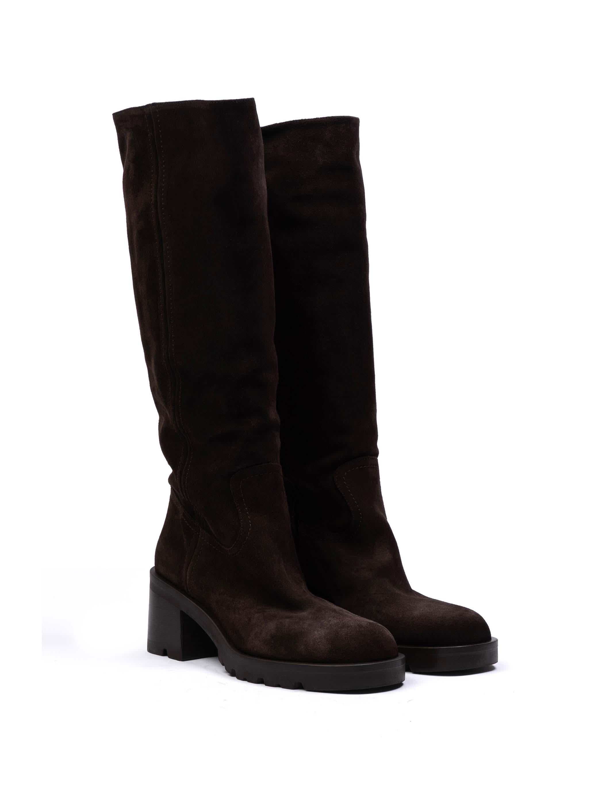 Stivale in Nabuk A5471 EBANO STRATEGIA