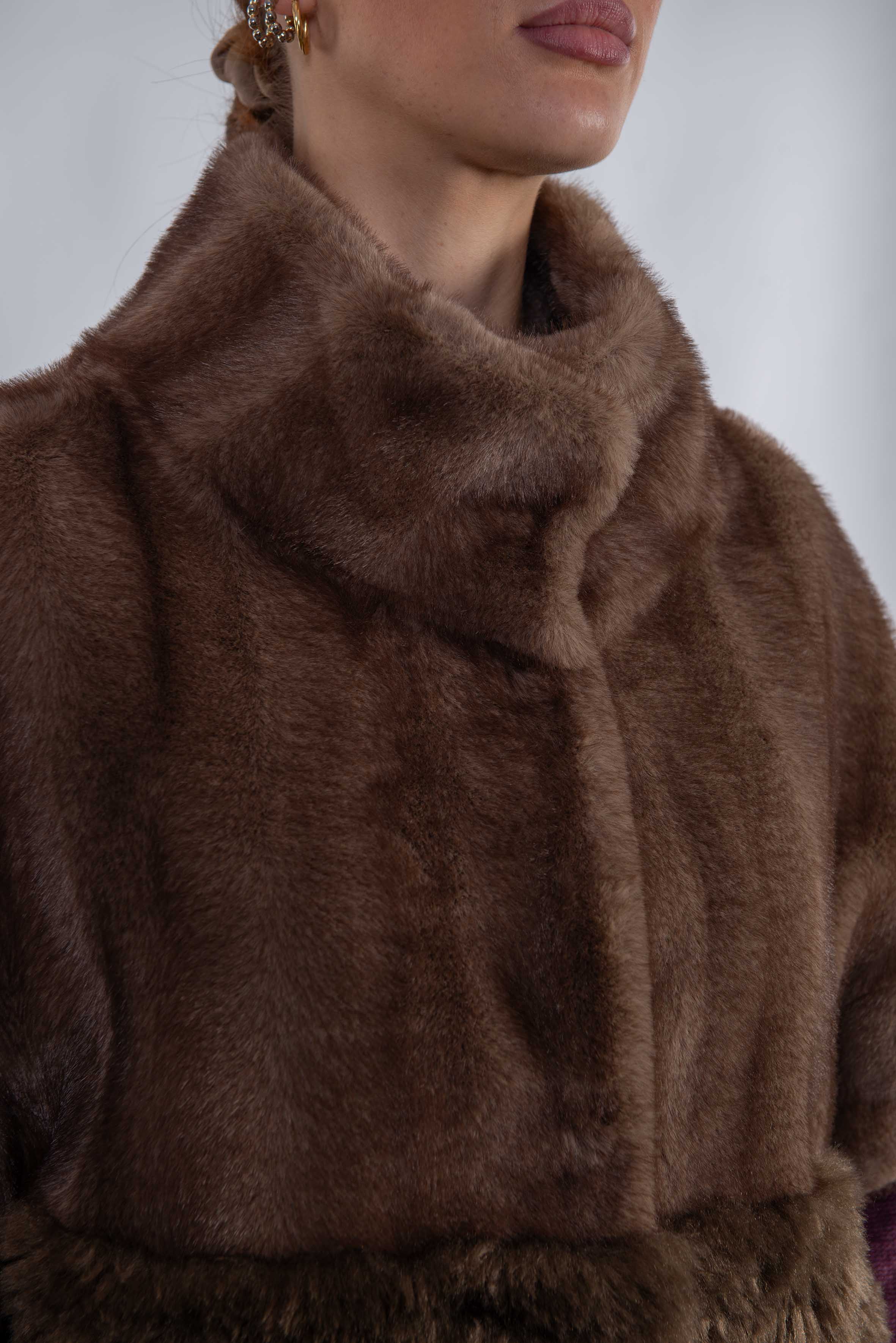 Gilet in ecopelliccia marrone BA26- 7212 TAUPE Bully 