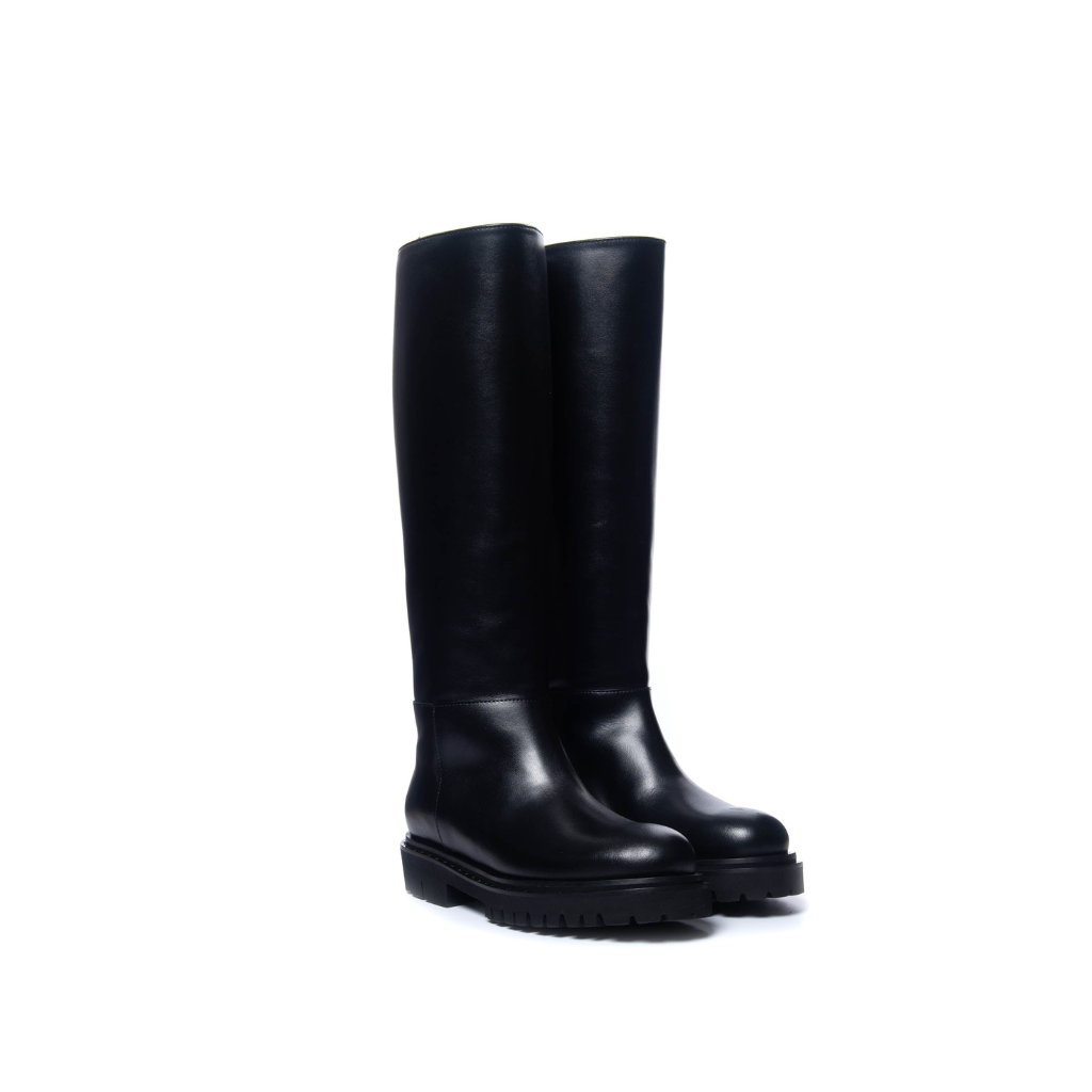 Stivale in pelle nero con borchie. 9780 N ANNA F 