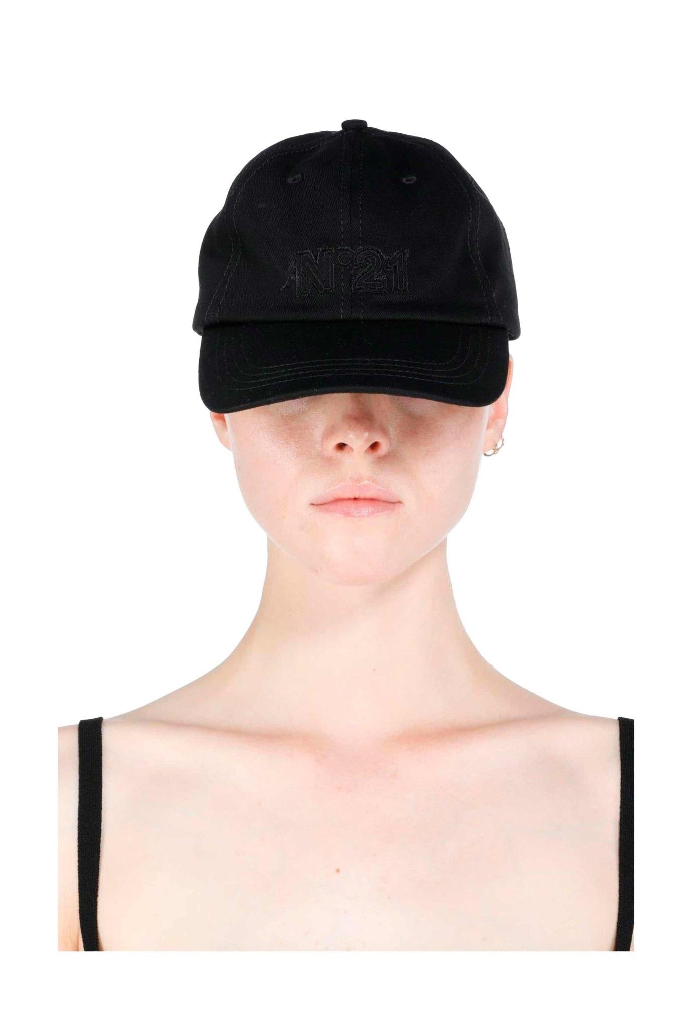 Cappello nero N21 7121 N N° 21 
